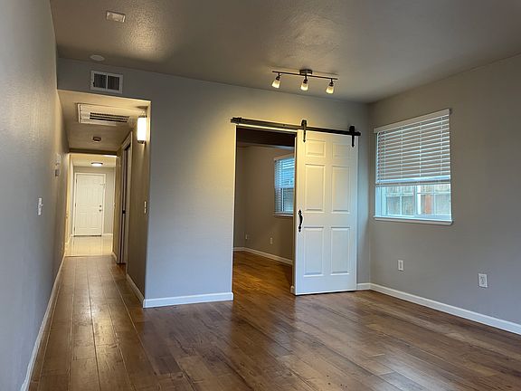 3rd image of 1820 V St APT 2