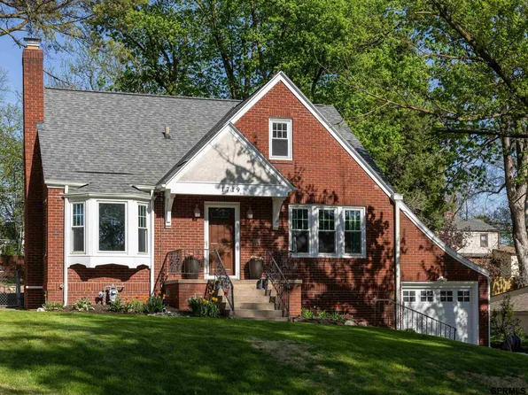 1719 N 54th St, Omaha, NE 68104