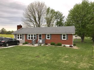 1985 Campbellsville Rd, Hodgenville, KY 42748