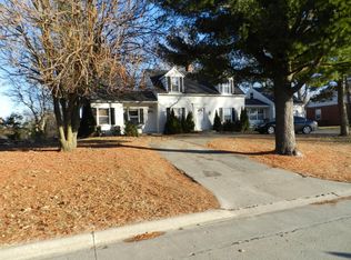 111 N Ray Ave, Maryville, MO 64468