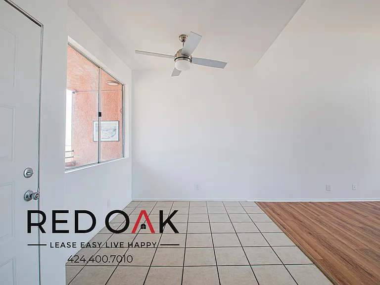 7370 Hawthorn Ave #301 — Photo 4