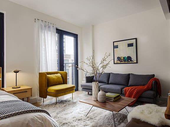 5th image of 260 Gold St APT 212