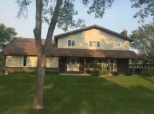 402 Horn Ave, Moorhead, MN 56560