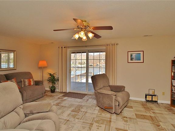 4th image of 55 Sunrise Point Ln