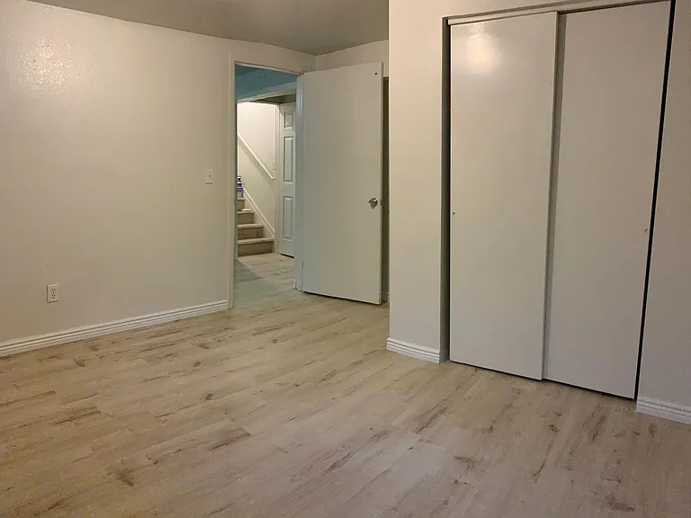 E 117th Way — Photo 12