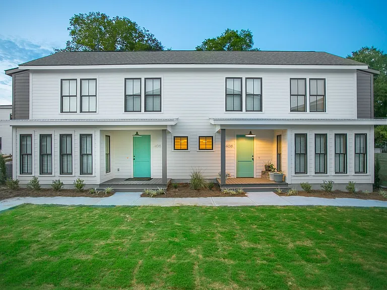 1716 Habersham St — Photo 1