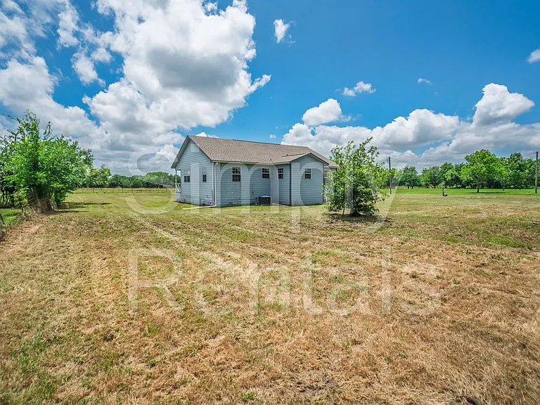 479 Mills Way — Photo 28