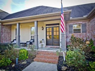 213 Oak Creek Dr, Fountain Lake, AR 71901