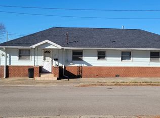 615 S 8th St, Petersburg, IN 47567