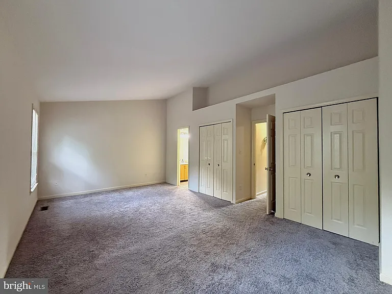 5304 Buxton Ct — Photo 15
