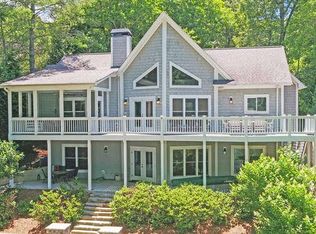1255 Laurel Ln, Hiawassee, GA 30546