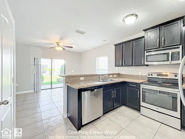 5361 Windsor Lake Cir, Sanford, FL 32773