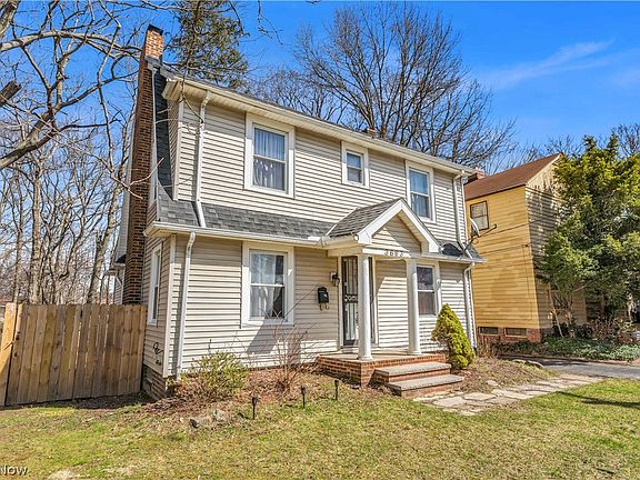 3rd image of 3663 Randolph Rd