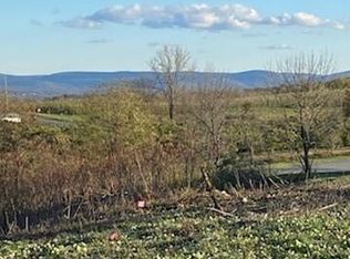 14 Quaker Hill Rd, Marlborough, NY 12547