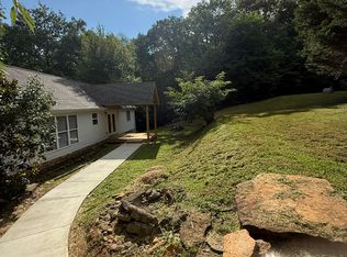 1512 Upper Sassafras Pkwy, Jasper, GA 30143