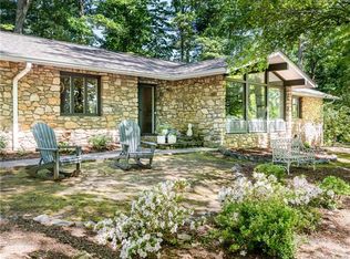 24 Amherst Rd, Asheville, NC 28803