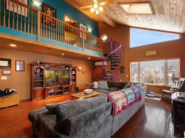 87 Killington Avenue, Rutland City, VT 05701