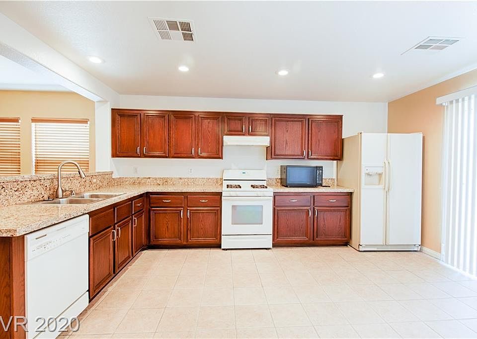 1st image of 166 Kings Peak Ct #0
