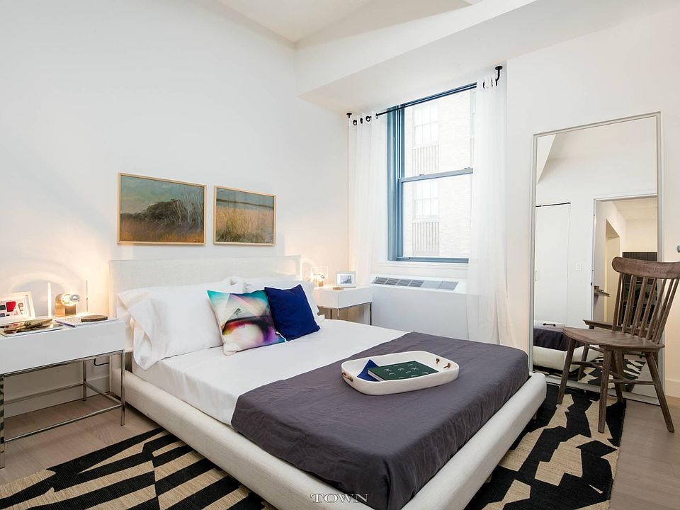 1st image of 20 Exchange Pl APT 927