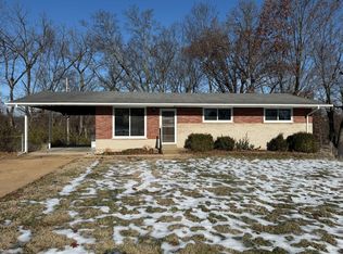 10607 Thayer Ct, Saint Louis, MO
