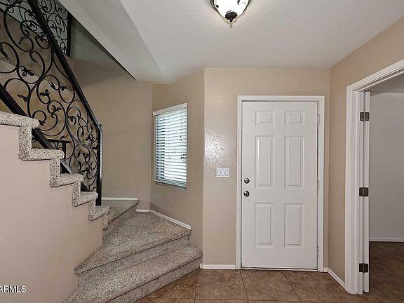 4th image of 20826 N 10th St