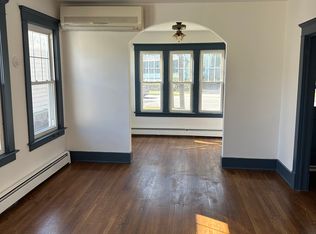169 Vauxhall St #1, New London, CT 06320