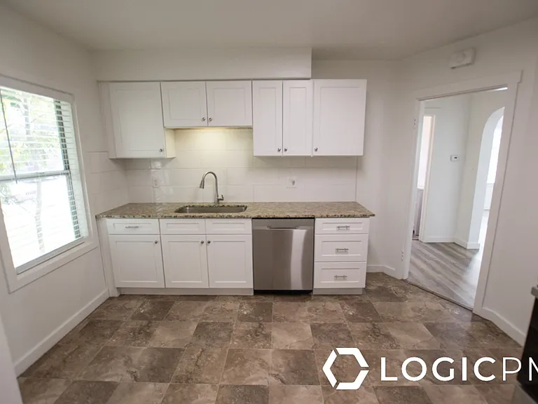 365 E Garfield Ave #1 — Photo 10