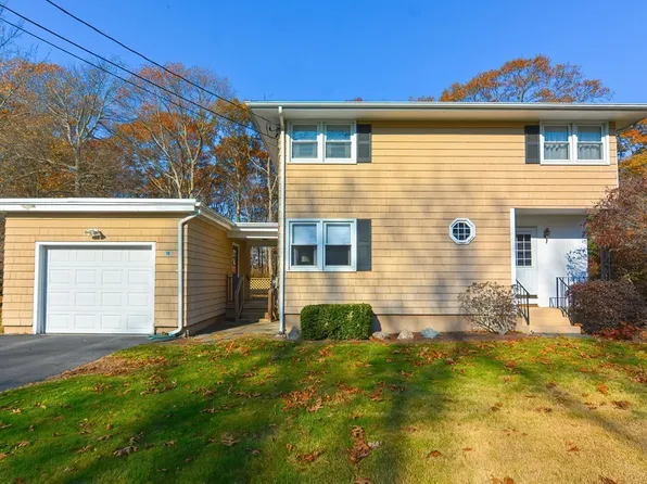 78 Nash Ln, Attleboro, MA 02703