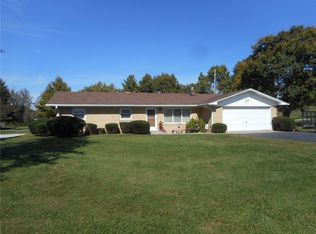 1 Edgelea Dr, Greencastle, IN 46135
