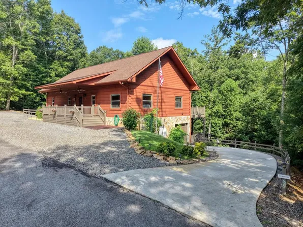 66 Huntington Cir, Murphy, NC 28906