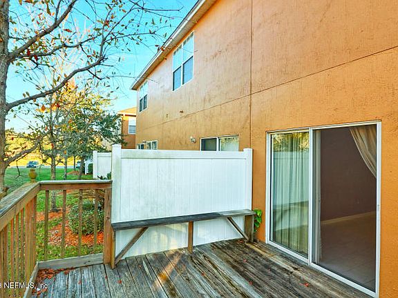4th image of 6823 Misty View Dr