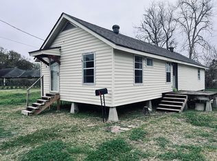 212 N Gin St, Erath, LA 70533