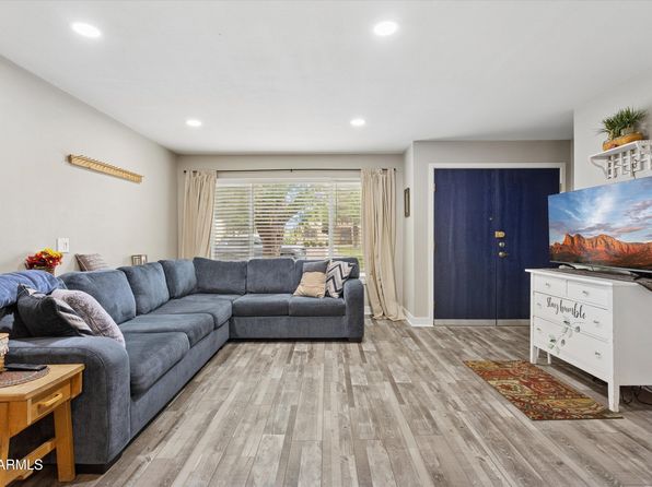 5836 W WINCHCOMB Drive, Glendale, AZ 85306