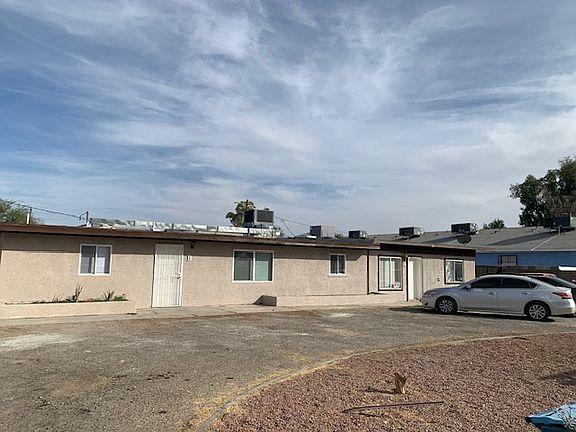 3rd image of 400 Maydelle Pl APT B