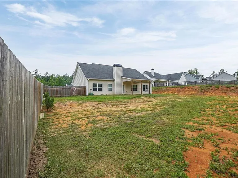 80 Whitley Ct — Photo 27