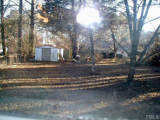 2nd image of 528 E Millbrook Rd