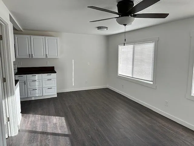 3440 S Highway 101 #3 — Photo 3