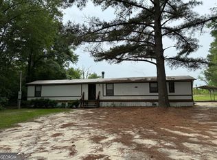 1147 Lister Cemetery Rd, Cochran, GA 31014