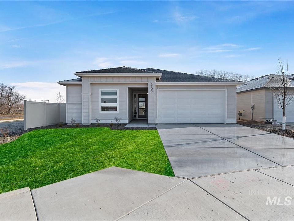 1st image of 4405 Tropic Way