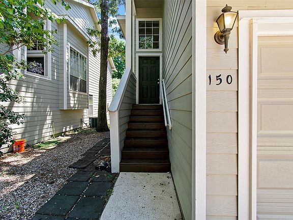 3rd image of 150 S Walden Elms Cir