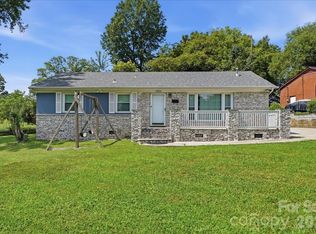 4324 Hidden Valley Rd, Charlotte, NC 28213
