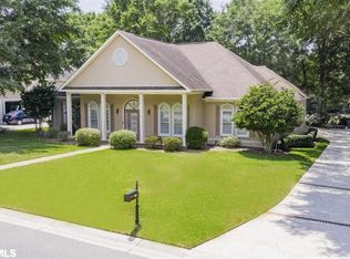 136 Old Mill Rd, Fairhope, AL 36532