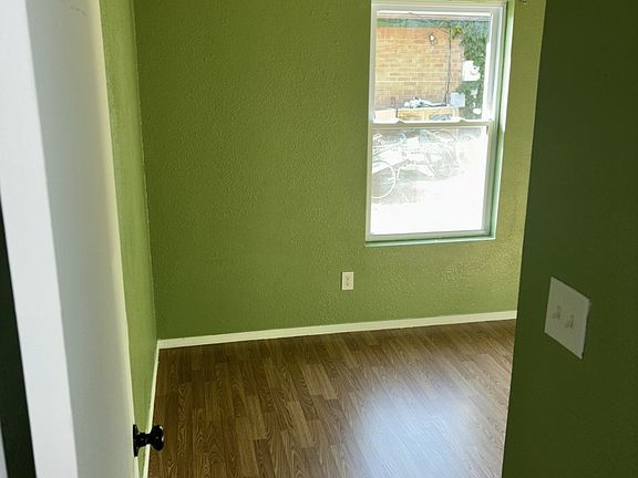5th image of 591 W 149th St S