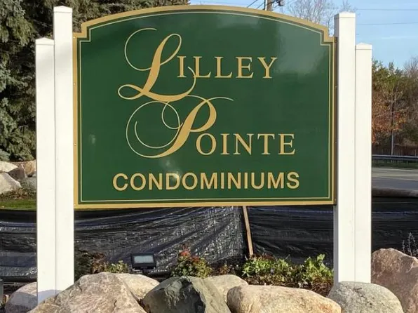 42684 Lilley Pointe Dr, Canton, MI 48187