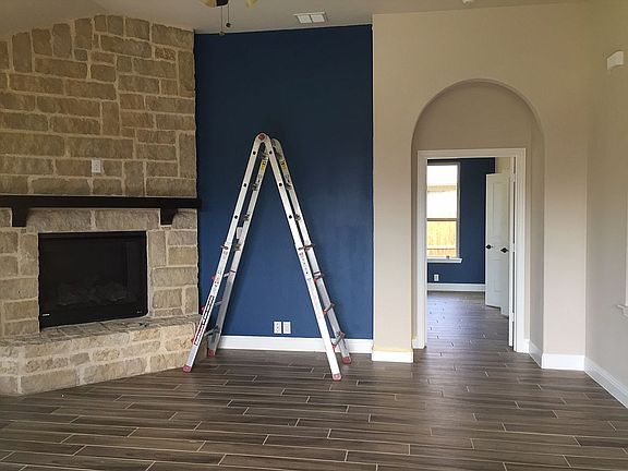 3rd image of 4908 Stillhouse Hollow Ln
