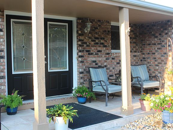 Covered Front Porch