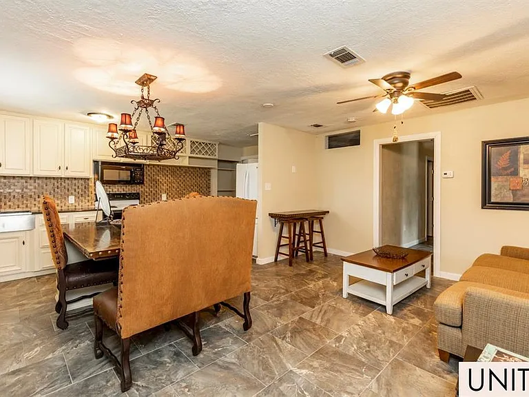 1835 Irving St #3 — Photo 6