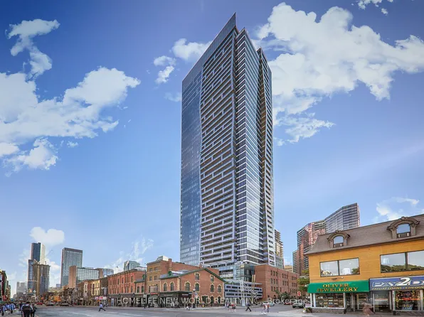 5 Saint Joseph St #4001, Toronto, ON M4Y 0B6