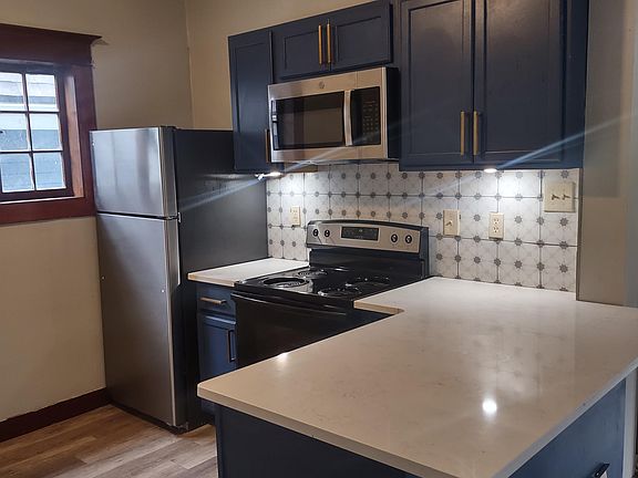 4th image of 354 Baynes St Unit 2