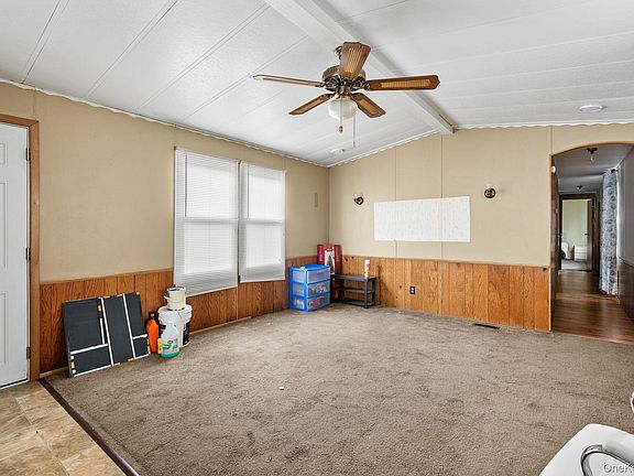 2nd image of 25 Pansy Lane